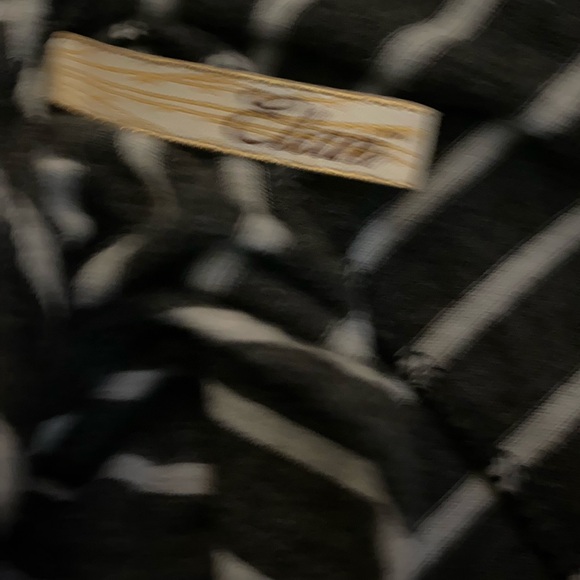 Elan woman’s maxi dress size small grey with light grey stripes - Picture 5 of 5